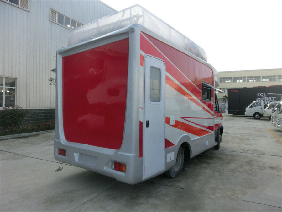 廂長4.1米依維柯 餐車